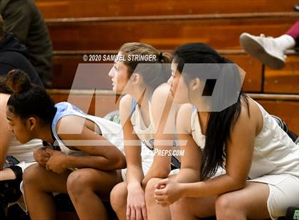 Thumbnail 3 in Bishop Gorman vs. Clovis North (MLK Showcase) photogallery.