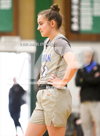 Thumbnail 2 in Bishop Gorman vs. Clovis North (MLK Showcase) photogallery.