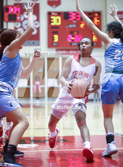 Thumbnail 2 in Perry Meridian @ Pike photogallery.