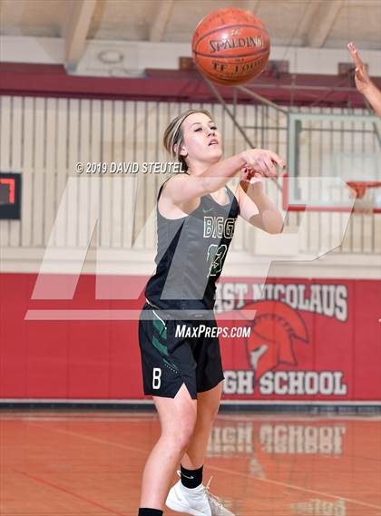 Thumbnail 3 in Biggs vs. Los Molinos (Love of the Game) photogallery.
