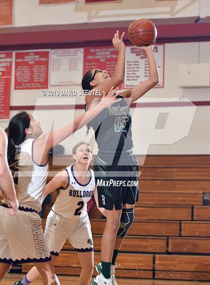 Thumbnail 3 in Biggs vs. Los Molinos (Love of the Game) photogallery.