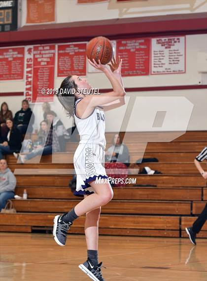 Thumbnail 3 in Biggs vs. Los Molinos (Love of the Game) photogallery.