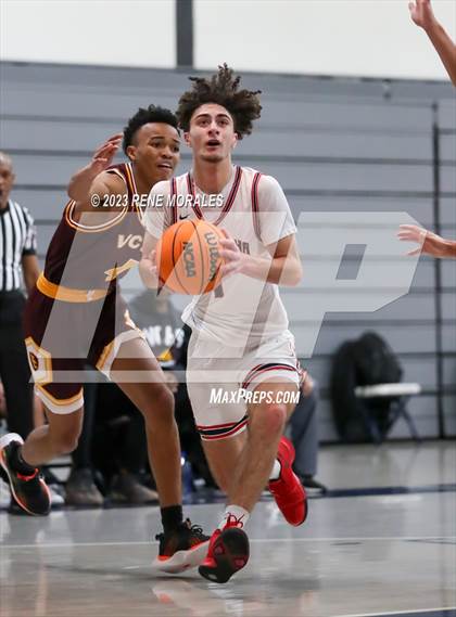 Thumbnail 2 in Valley Christian vs Maranatha photogallery.