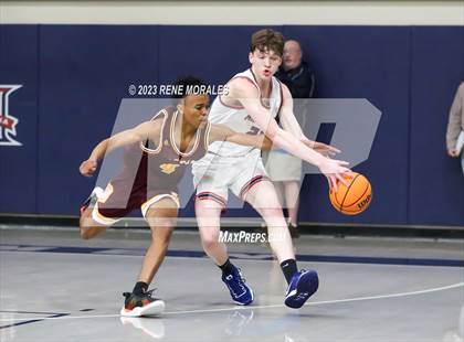Thumbnail 2 in Valley Christian vs Maranatha photogallery.