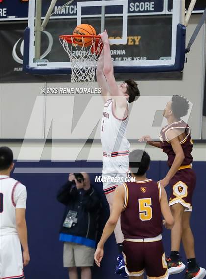 Thumbnail 2 in Valley Christian vs Maranatha photogallery.