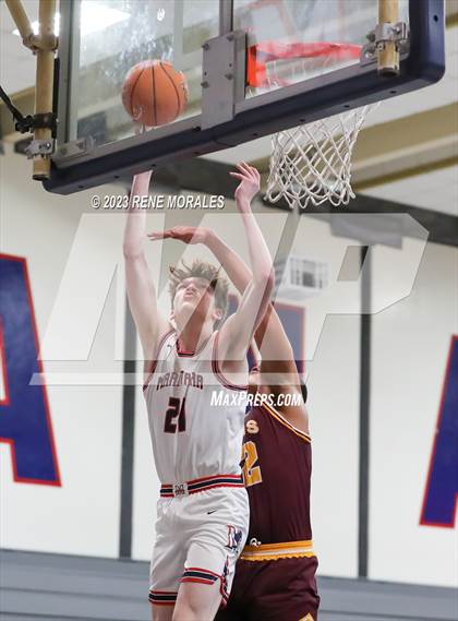 Thumbnail 2 in Valley Christian vs Maranatha photogallery.