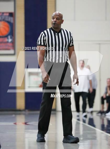 Thumbnail 1 in Valley Christian vs Maranatha photogallery.
