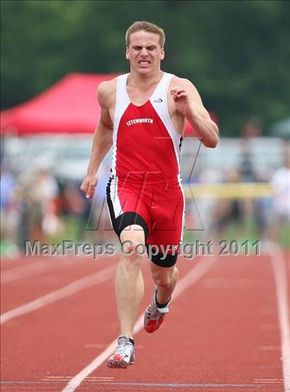 Thumbnail 1 in NYSPHSAA Track & Field Championships (B&G 100, 200, 1500, 1600, Hurdles) photogallery.
