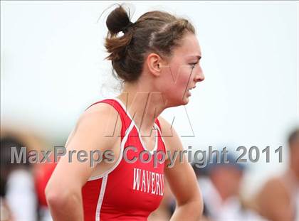 Thumbnail 3 in NYSPHSAA Track & Field Championships (B&G 100, 200, 1500, 1600, Hurdles) photogallery.