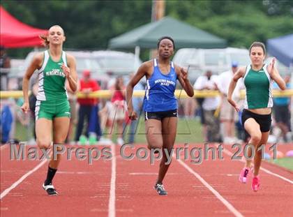 Thumbnail 1 in NYSPHSAA Track & Field Championships (B&G 100, 200, 1500, 1600, Hurdles) photogallery.