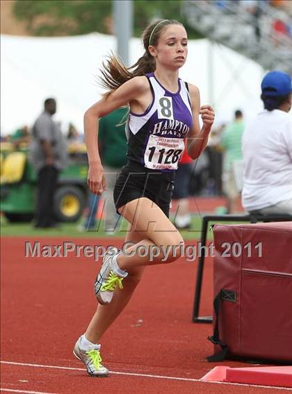 Thumbnail 3 in NYSPHSAA Track & Field Championships (B&G 100, 200, 1500, 1600, Hurdles) photogallery.