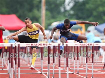 Thumbnail 1 in NYSPHSAA Track & Field Championships (B&G 100, 200, 1500, 1600, Hurdles) photogallery.
