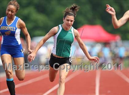 Thumbnail 3 in NYSPHSAA Track & Field Championships (B&G 100, 200, 1500, 1600, Hurdles) photogallery.