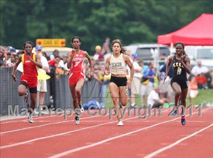 Thumbnail 2 in NYSPHSAA Track & Field Championships (B&G 100, 200, 1500, 1600, Hurdles) photogallery.