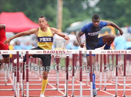 Thumbnail 2 in NYSPHSAA Track & Field Championships (B&G 100, 200, 1500, 1600, Hurdles) photogallery.
