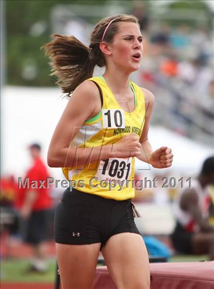 Thumbnail 2 in NYSPHSAA Track & Field Championships (B&G 100, 200, 1500, 1600, Hurdles) photogallery.