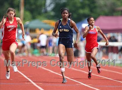 Thumbnail 3 in NYSPHSAA Track & Field Championships (B&G 100, 200, 1500, 1600, Hurdles) photogallery.