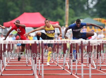 Thumbnail 3 in NYSPHSAA Track & Field Championships (B&G 100, 200, 1500, 1600, Hurdles) photogallery.