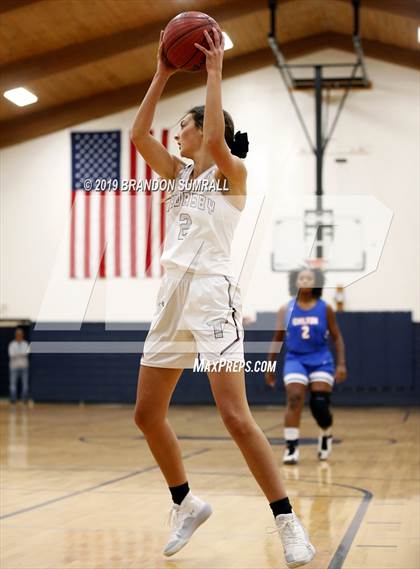 Thumbnail 3 in Chilton County vs. Thorsby (Chilton County Tournament) photogallery.