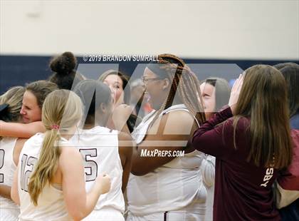 Thumbnail 1 in Chilton County vs. Thorsby (Chilton County Tournament) photogallery.