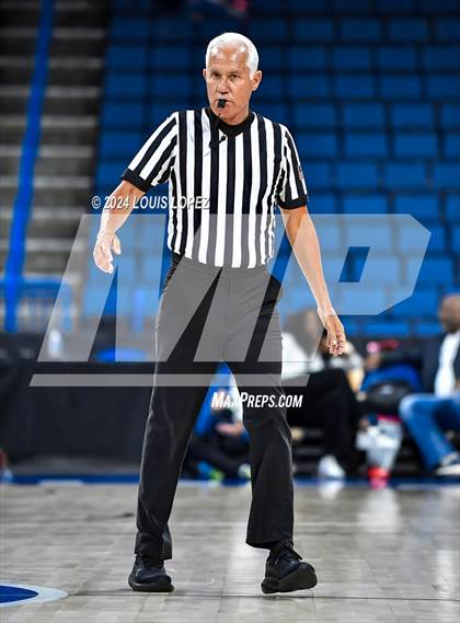 Thumbnail 2 in Windward vs. Notre Dame (SO) (CIF SS DIV 1 Championship) photogallery.