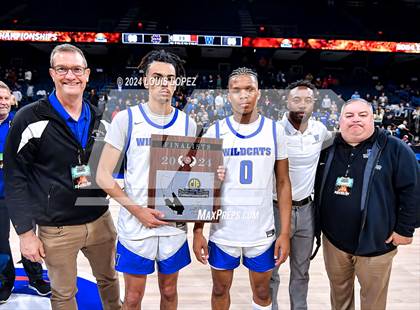 Thumbnail 1 in Windward vs. Notre Dame (SO) (CIF SS DIV 1 Championship) photogallery.