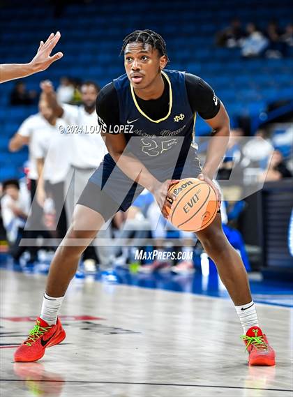 Thumbnail 1 in Windward vs. Notre Dame (SO) (CIF SS DIV 1 Championship) photogallery.