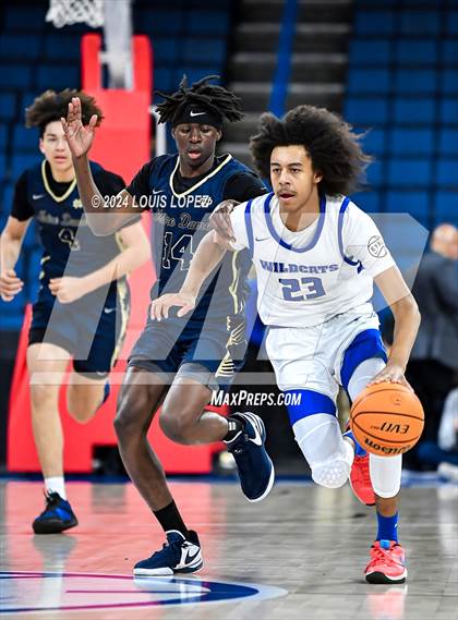 Thumbnail 1 in Windward vs. Notre Dame (SO) (CIF SS DIV 1 Championship) photogallery.