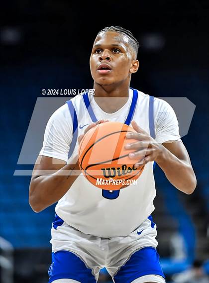 Thumbnail 2 in Windward vs. Notre Dame (SO) (CIF SS DIV 1 Championship) photogallery.