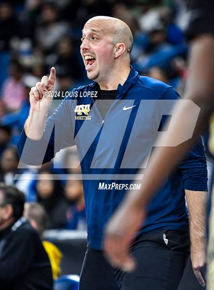 Thumbnail 3 in Windward vs. Notre Dame (SO) (CIF SS DIV 1 Championship) photogallery.
