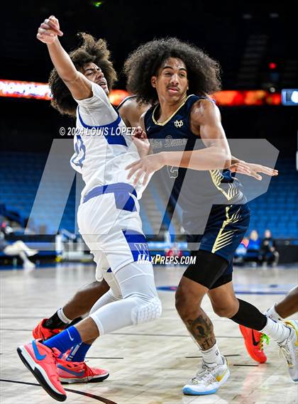 Thumbnail 1 in Windward vs. Notre Dame (SO) (CIF SS DIV 1 Championship) photogallery.