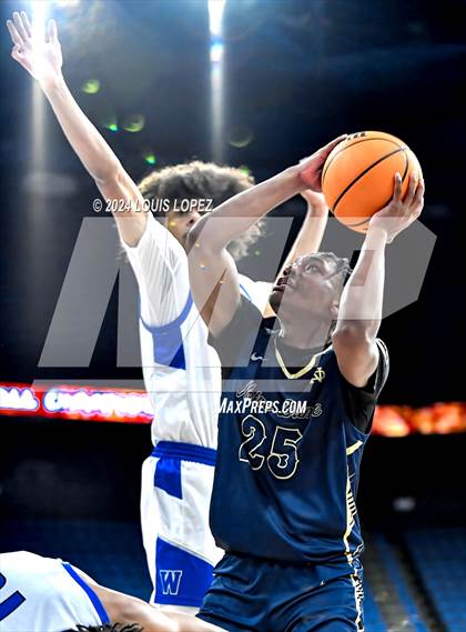 Thumbnail 3 in Windward vs. Notre Dame (SO) (CIF SS DIV 1 Championship) photogallery.