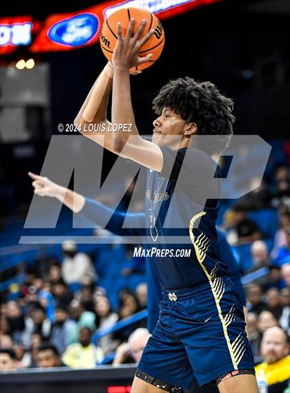 Thumbnail 2 in Windward vs. Notre Dame (SO) (CIF SS DIV 1 Championship) photogallery.