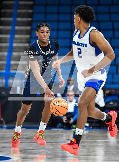 Thumbnail 2 in Windward vs. Notre Dame (SO) (CIF SS DIV 1 Championship) photogallery.