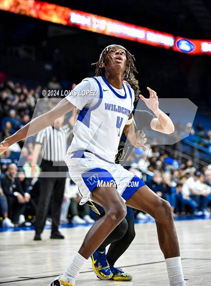 Thumbnail 2 in Windward vs. Notre Dame (SO) (CIF SS DIV 1 Championship) photogallery.