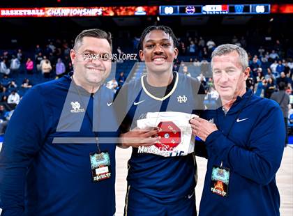Thumbnail 3 in Windward vs. Notre Dame (SO) (CIF SS DIV 1 Championship) photogallery.