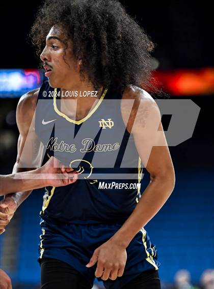 Thumbnail 3 in Windward vs. Notre Dame (SO) (CIF SS DIV 1 Championship) photogallery.