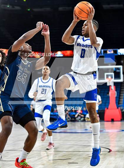 Thumbnail 3 in Windward vs. Notre Dame (SO) (CIF SS DIV 1 Championship) photogallery.