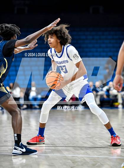 Thumbnail 1 in Windward vs. Notre Dame (SO) (CIF SS DIV 1 Championship) photogallery.