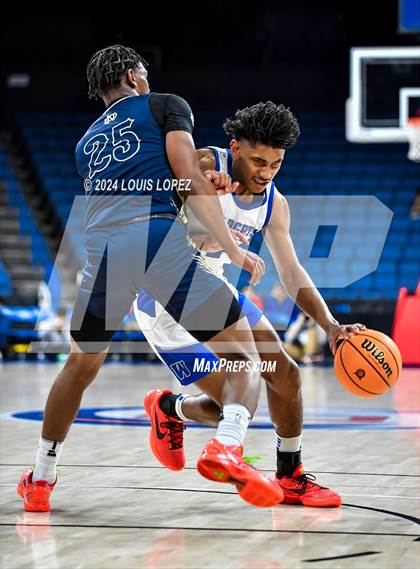 Thumbnail 2 in Windward vs. Notre Dame (SO) (CIF SS DIV 1 Championship) photogallery.