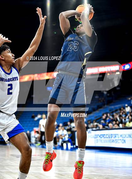 Thumbnail 2 in Windward vs. Notre Dame (SO) (CIF SS DIV 1 Championship) photogallery.
