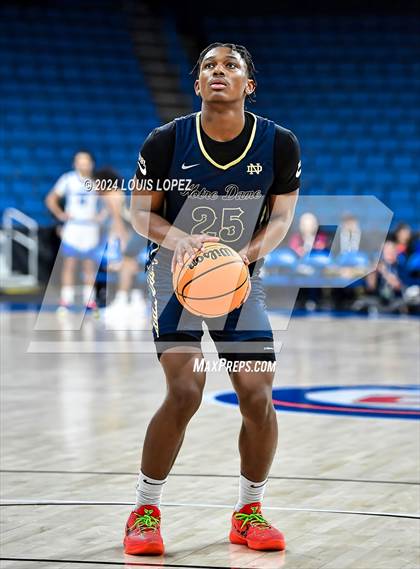 Thumbnail 2 in Windward vs. Notre Dame (SO) (CIF SS DIV 1 Championship) photogallery.