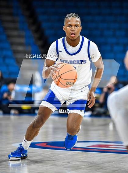 Thumbnail 2 in Windward vs. Notre Dame (SO) (CIF SS DIV 1 Championship) photogallery.