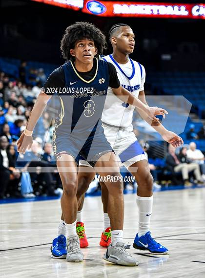 Thumbnail 1 in Windward vs. Notre Dame (SO) (CIF SS DIV 1 Championship) photogallery.