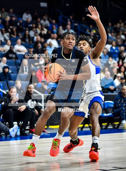 Thumbnail 2 in Windward vs. Notre Dame (SO) (CIF SS DIV 1 Championship) photogallery.