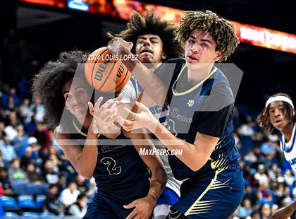 Thumbnail 2 in Windward vs. Notre Dame (SO) (CIF SS DIV 1 Championship) photogallery.