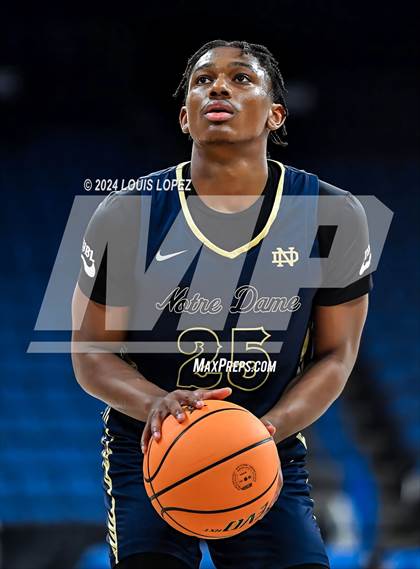 Thumbnail 2 in Windward vs. Notre Dame (SO) (CIF SS DIV 1 Championship) photogallery.