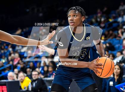 Thumbnail 2 in Windward vs. Notre Dame (SO) (CIF SS DIV 1 Championship) photogallery.