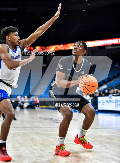 Thumbnail 2 in Windward vs. Notre Dame (SO) (CIF SS DIV 1 Championship) photogallery.