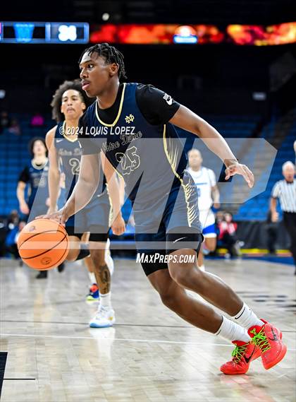 Thumbnail 1 in Windward vs. Notre Dame (SO) (CIF SS DIV 1 Championship) photogallery.